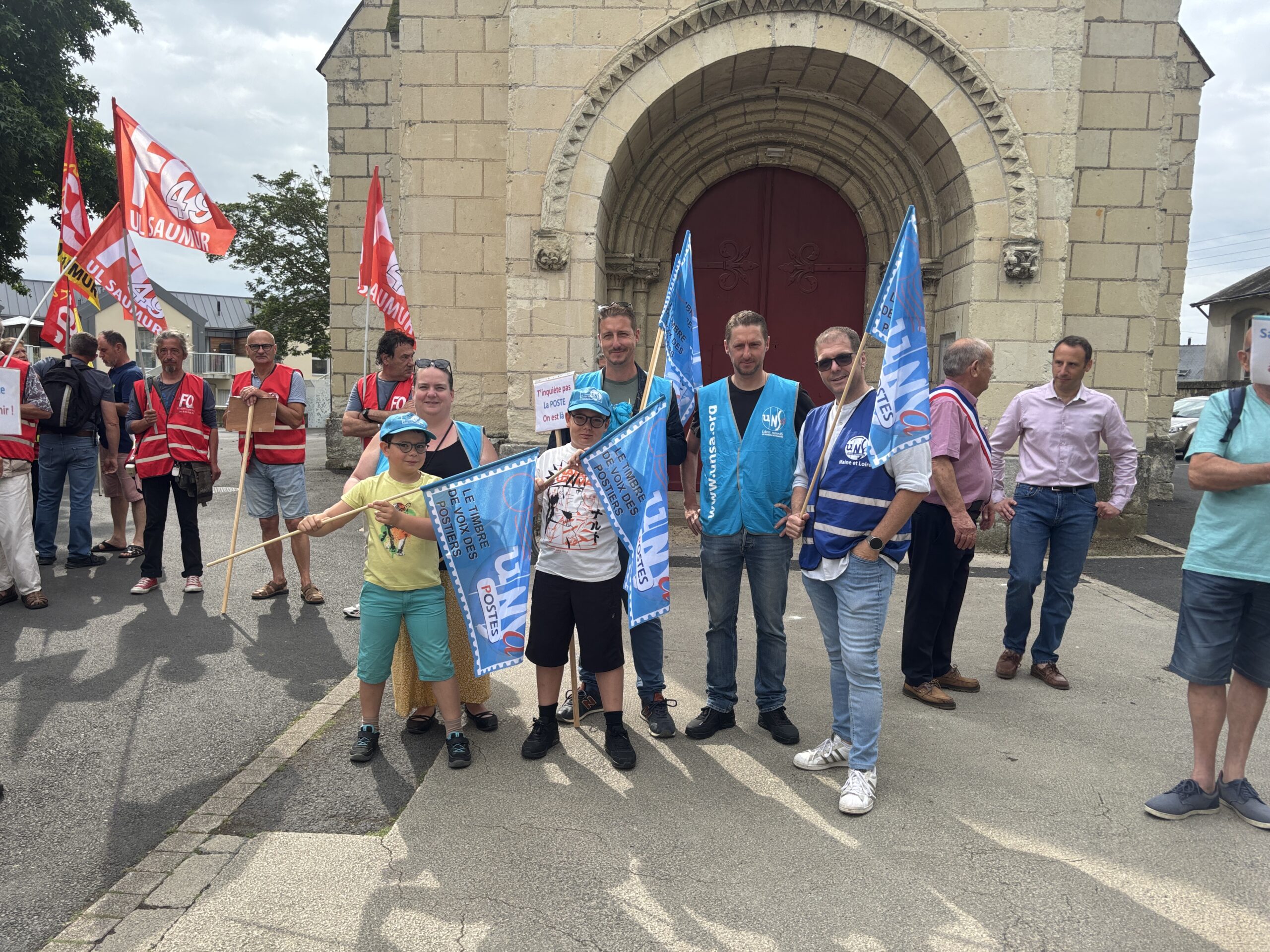 L’UNSA-Postes mobilisée contre la fermeture du bureau de Poste de Bagneux